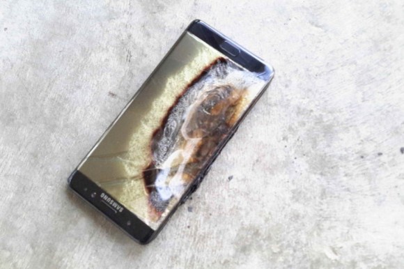 Росстандарт проверит проблему с взрывающимися Samsung Galaxy Note 7