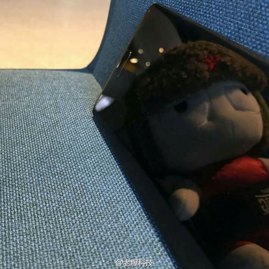 Xiaomi Mi Mix Nano дебютирует в начале декабря