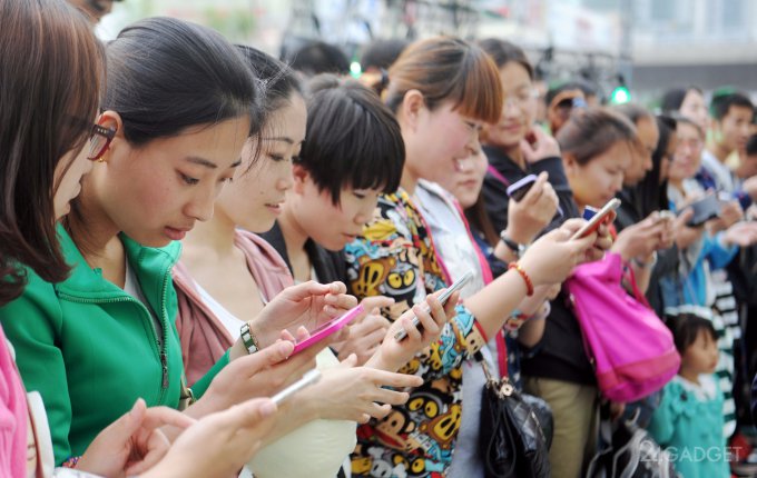 Рейтинг самых востребованных производителей смартфонов в Китае (2 фото)