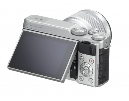 Fujifilm представила беззеркалку X-A10 для любителей селфи