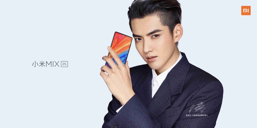 Флагманский безрамочник Xiaomi Mi Mix 2S представлен официально