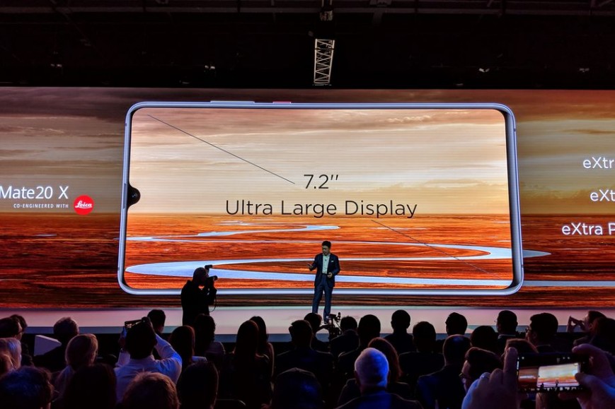 Huawei представила огромный Mate 20X со стилусом