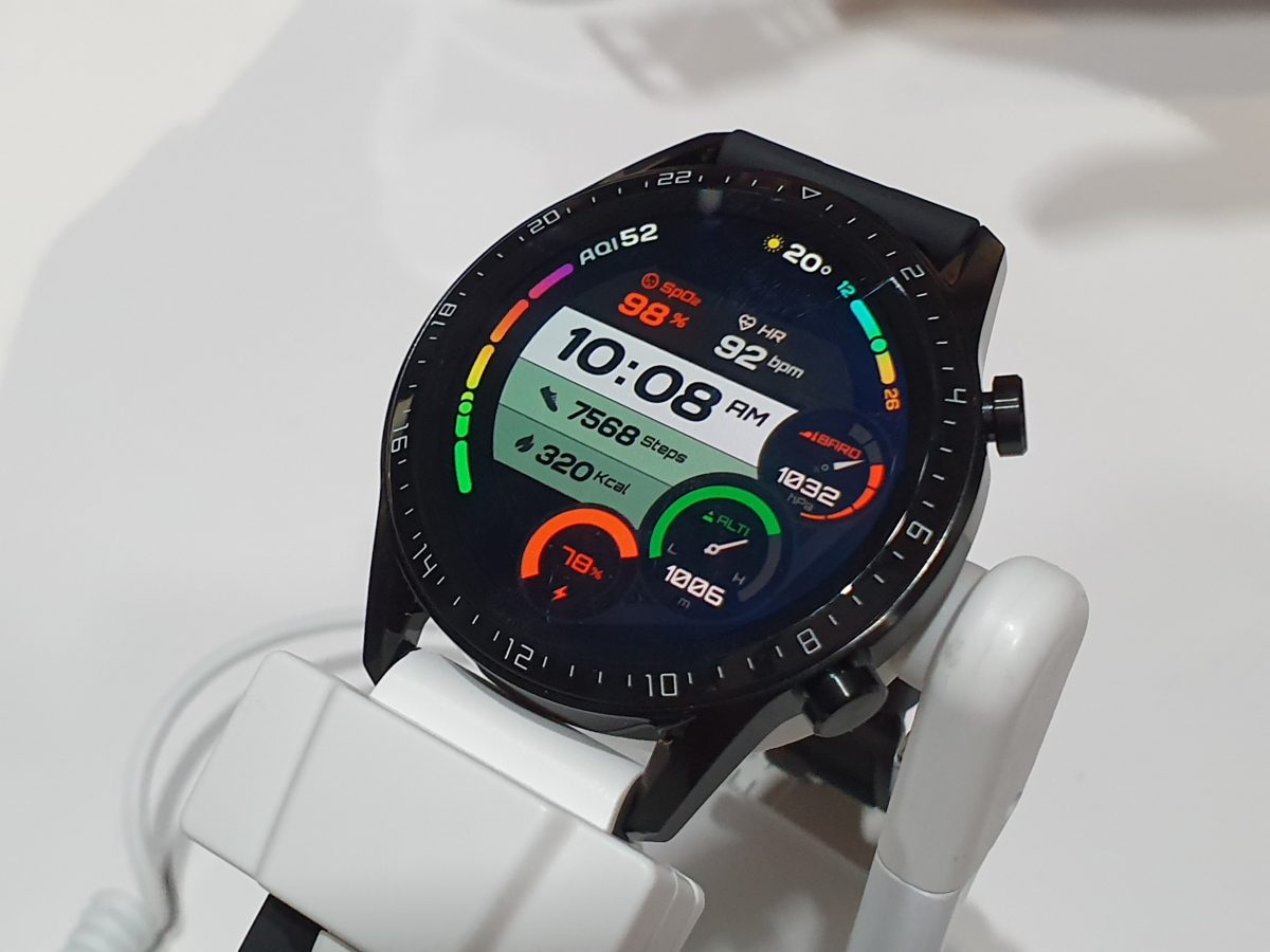 Huawei представила новые «умные» часы с двухнедельной продолжительностью работы