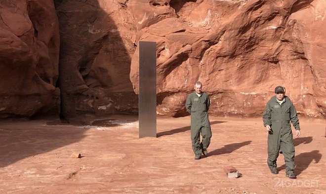 Пропал таинственный обелиск из пустыни Юта