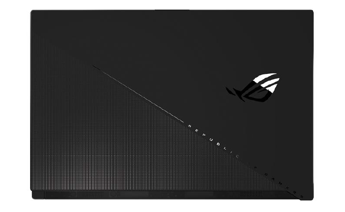 ASUS представила экстремально мощный игровой ноутбук
