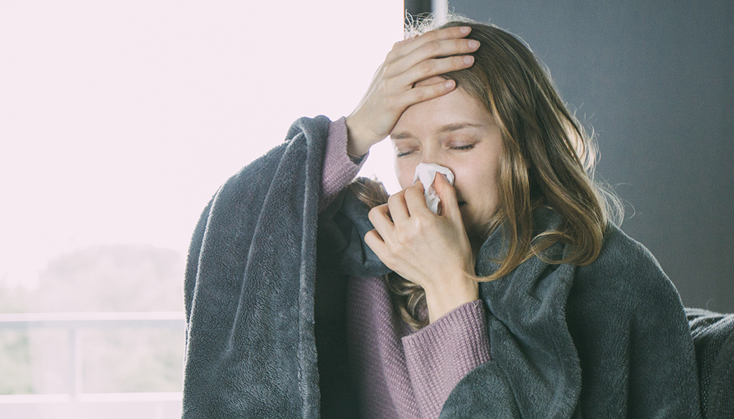 Эпидемиолог объяснил, почему грипп опаснее COVID-19