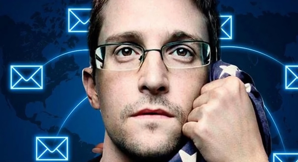 Сноуден назвал пользу масштабного сбоя в работе соцсетей