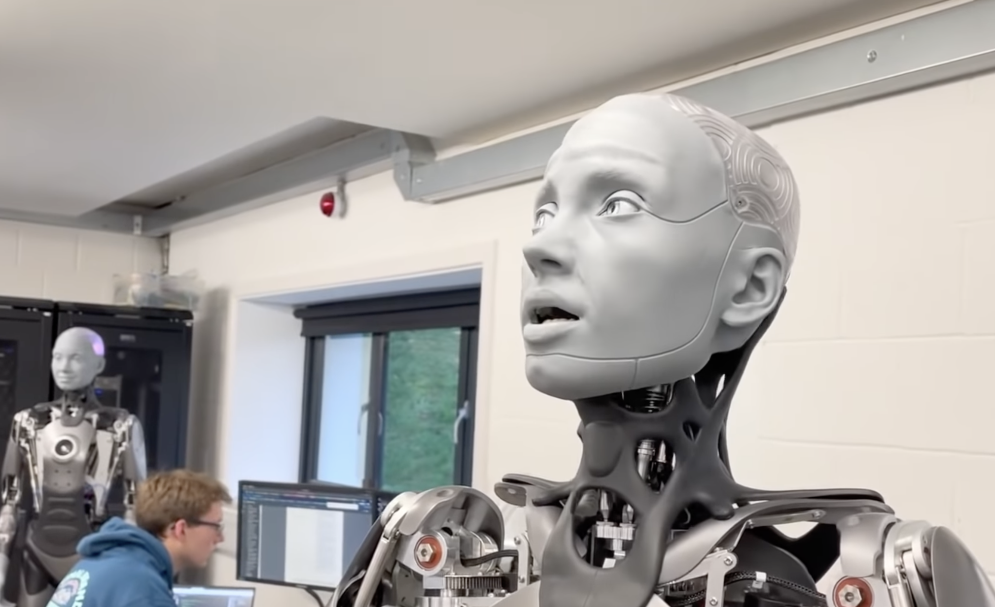 New robot makes