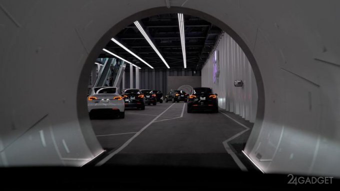 В тоннеле Boring Company в Лас-Вегасе образовалась пробка из автомобилей Tesla (видео)