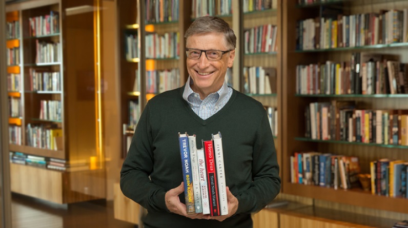 Билл Гейтс: Ключ к развитию истинного ИИ — глубокое понимание нашего мозга