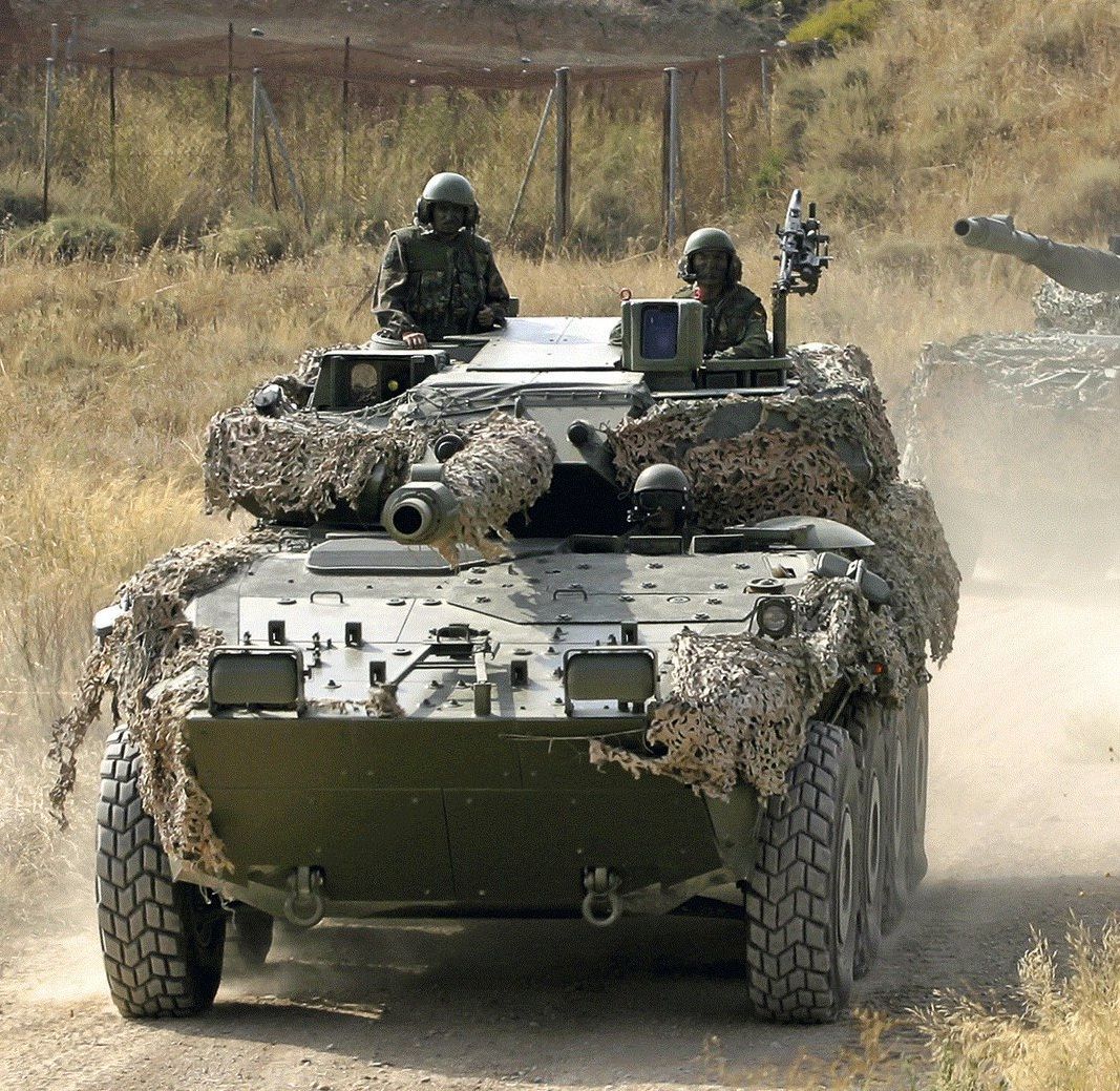 Кентавры — оружие будущего: зачем Россия решила создать собственный колесный танк