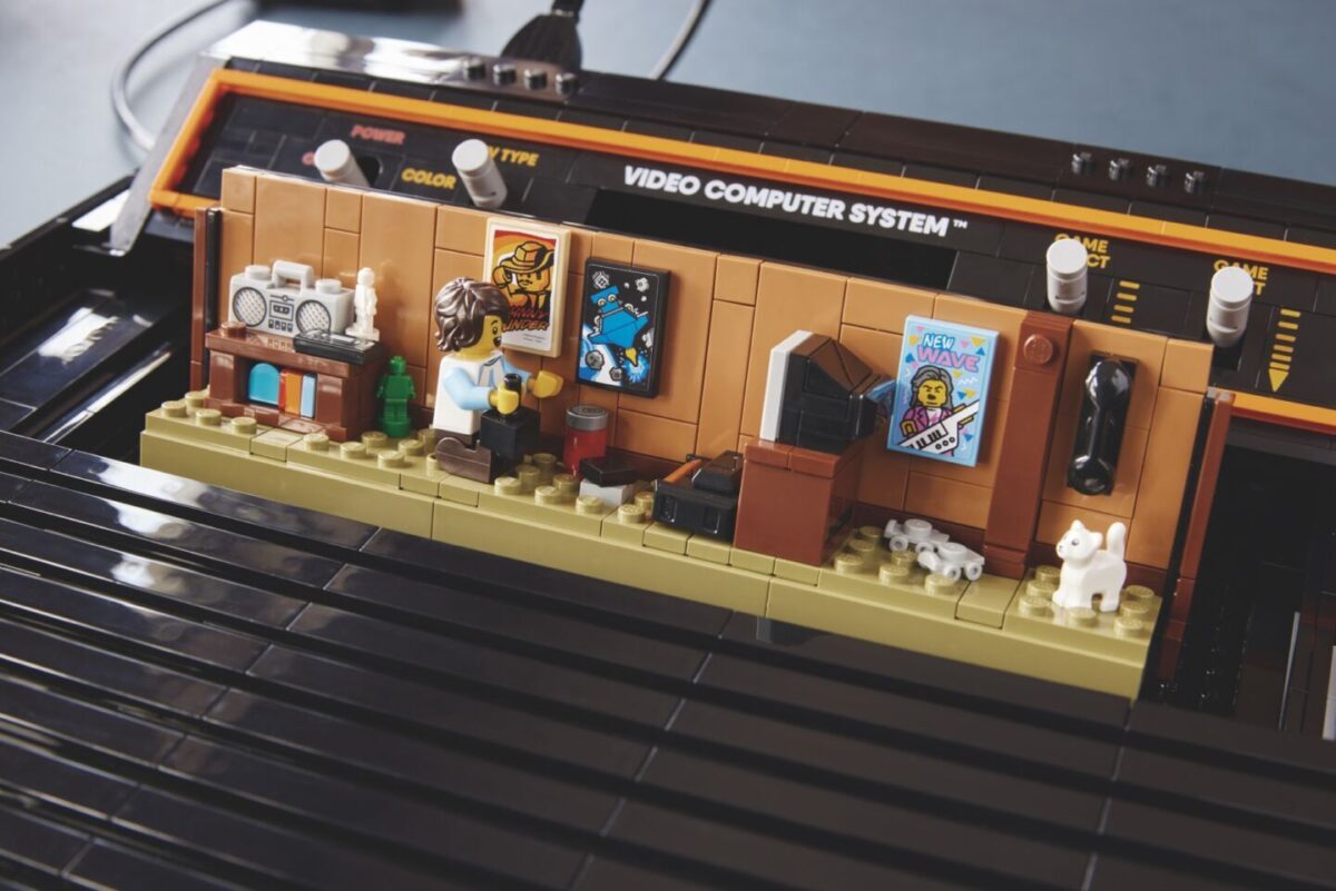 Вспомним молодость: культовую консоль Atari 2600 можно будет собрать из Lego