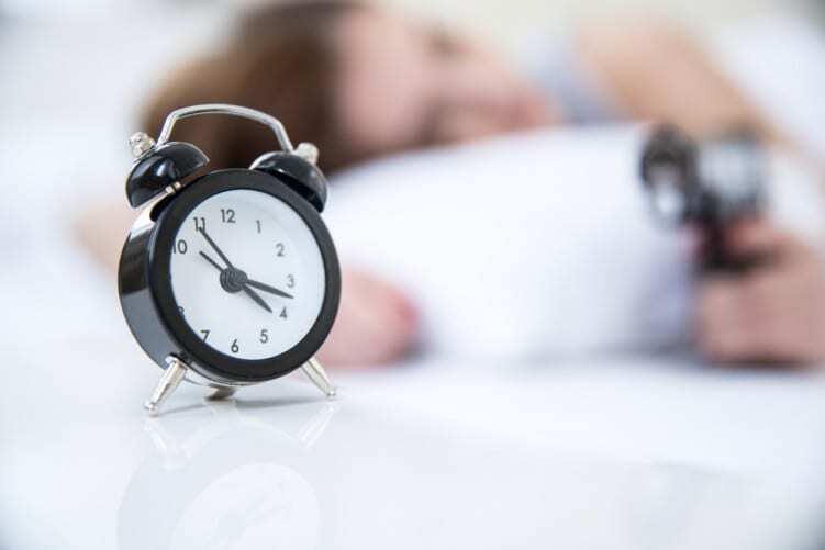 Учёные: слишком долгий сон может привести к развитию рака