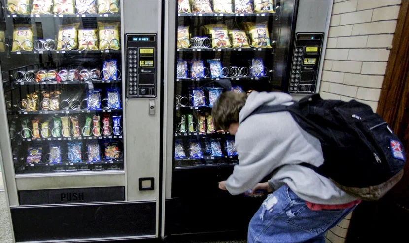 Почему американцы боятся автоматов с едой и напитками больше, чем белых акул