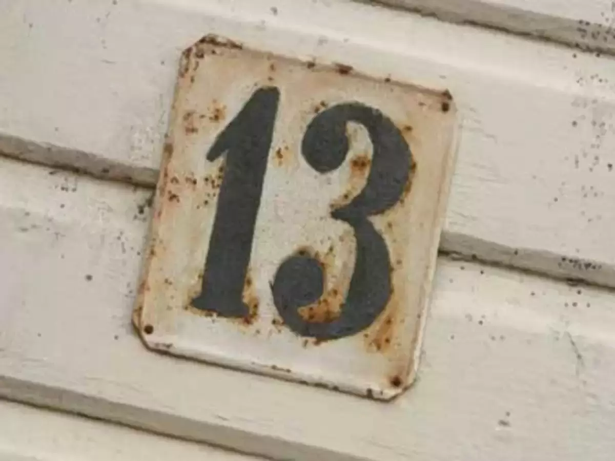 Почему число 13 считается несчастливым