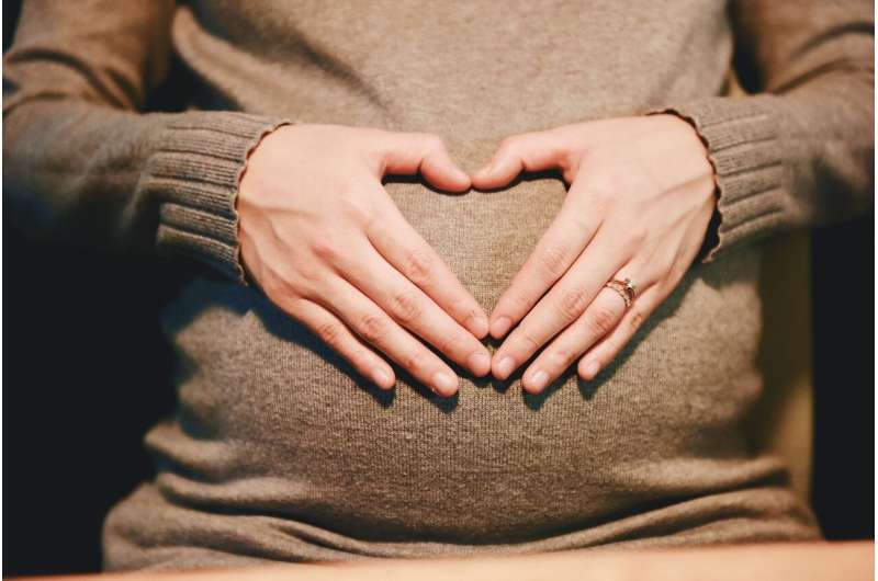 Как беременность изменяет мозг женщины
